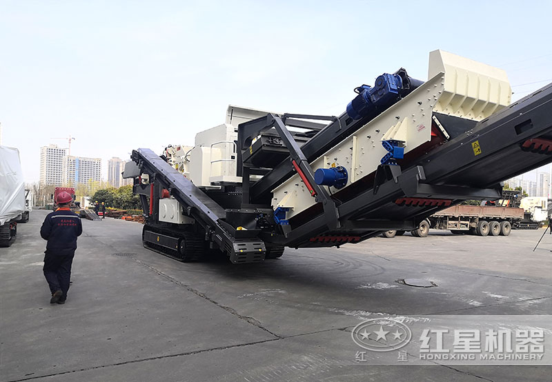 移動(dòng)風(fēng)化石破碎制砂機(jī)