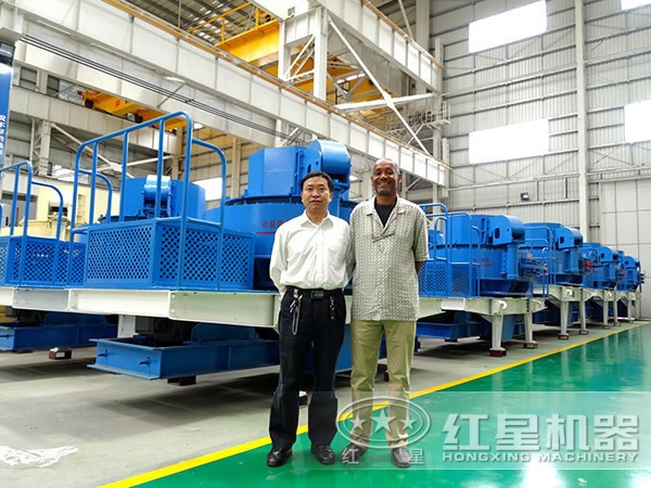 礦用沖擊式破碎機(jī)廠家