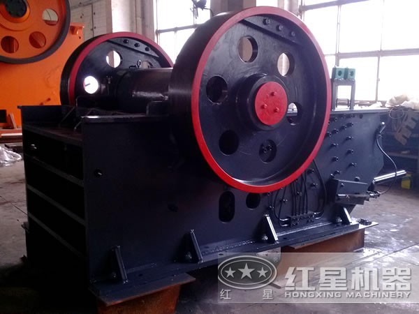砂巖破碎機