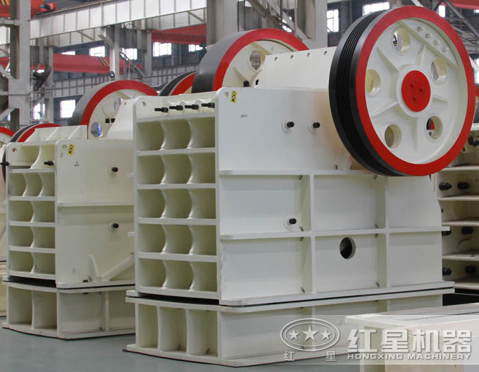 顎式破碎機(jī)