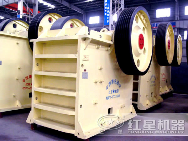 PEW200X1300顎式破碎機(jī)