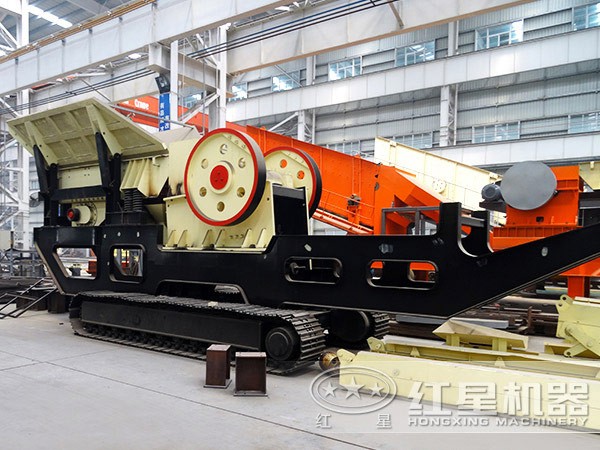 車載碎石機(jī)：顎破移動(dòng)破碎站